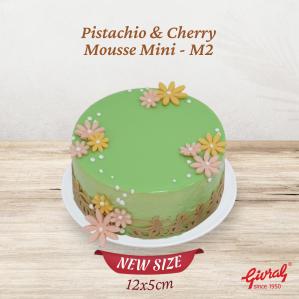 Pistachio & Cherry Mousse Mini - M2