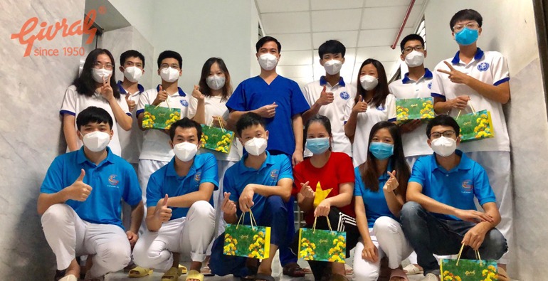 Givral và hàng ngàn bánh trung thu gửi tặng các